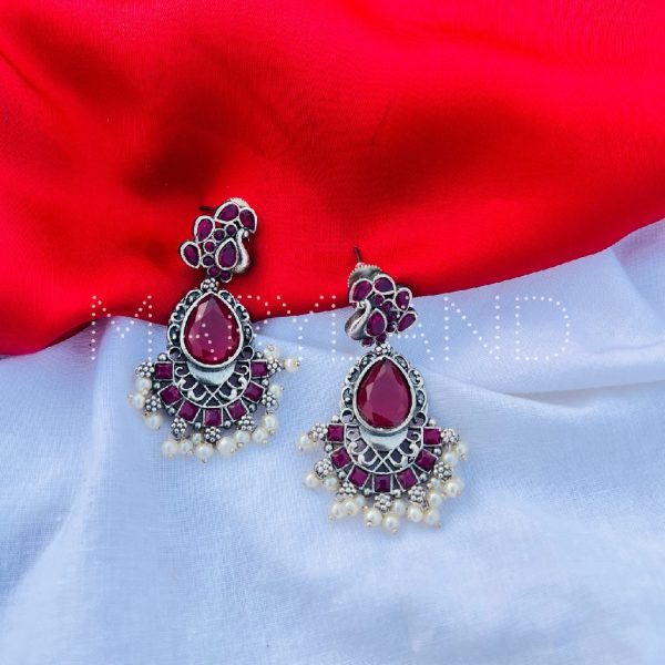 Manal Earrings - Image 3