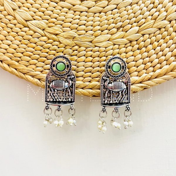 Camel Stone Earrings (Mint)