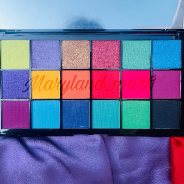 Revolution X Tammi Tropical Carnival Palette - Image 3