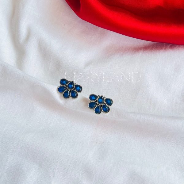 Mini Flower Stud - Image 2