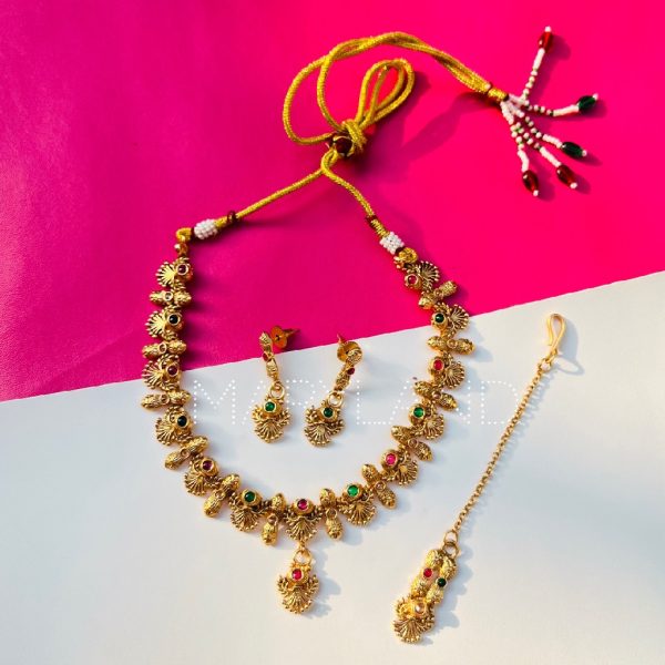 Shaan Rajwari Necklace Set