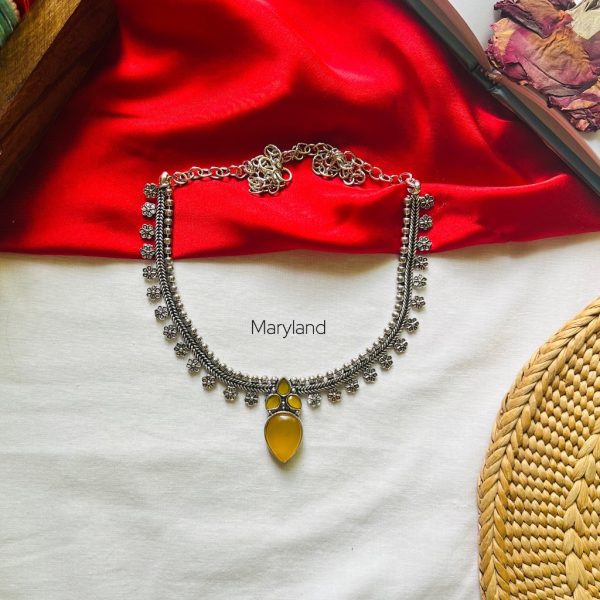 Nisa Premium Necklace - Image 5