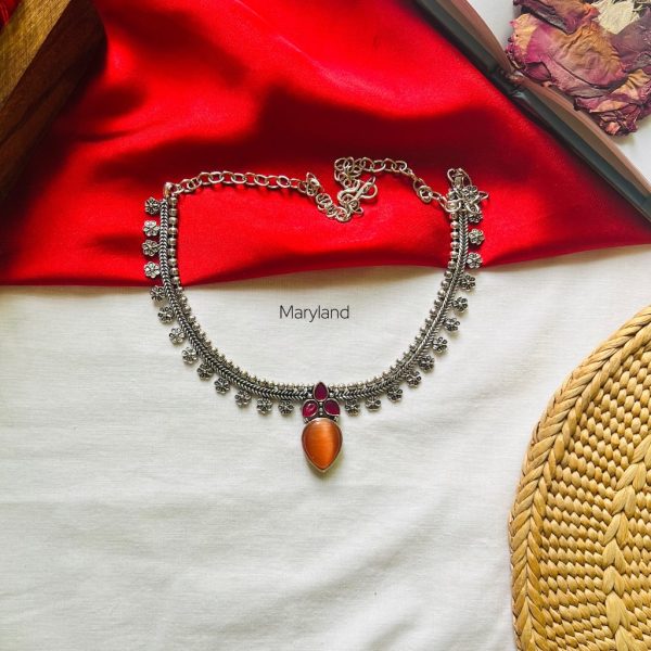 Nisa Premium Necklace - Image 2
