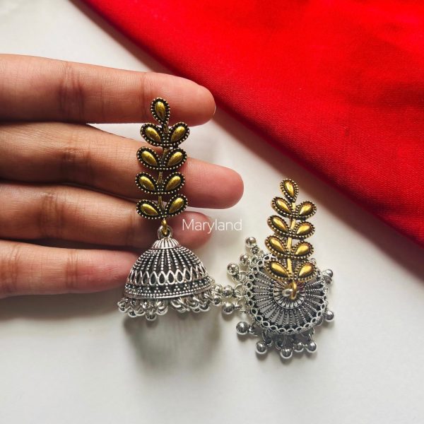 Dual Tone Leave Jhumki - Image 2