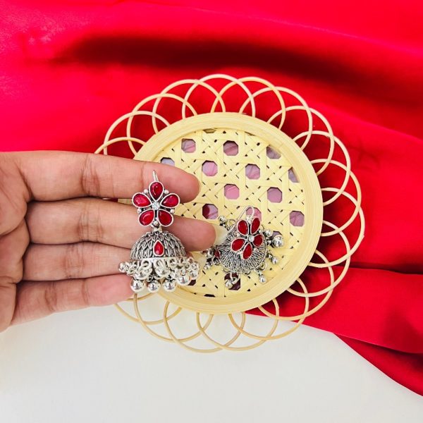 Raaz flower jhumki - Image 2
