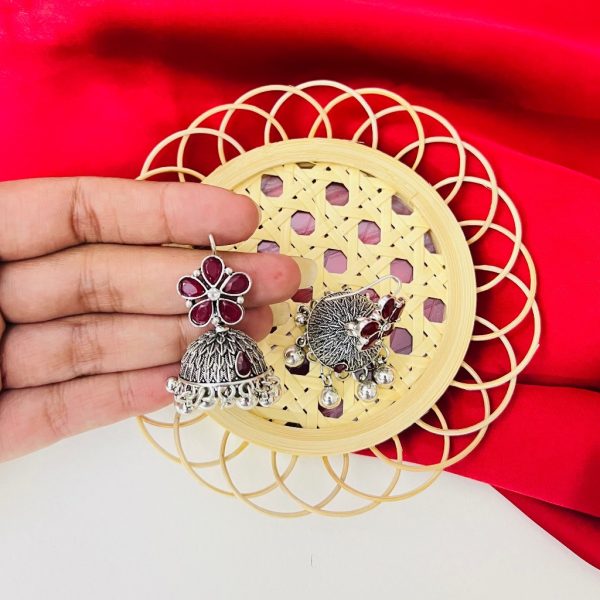 Raaz flower jhumki - Image 7