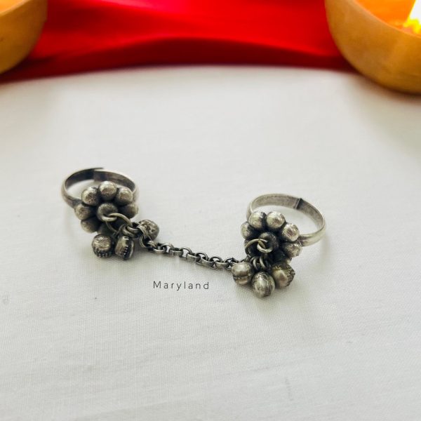 Two Fingers Flower Ring - Image 2